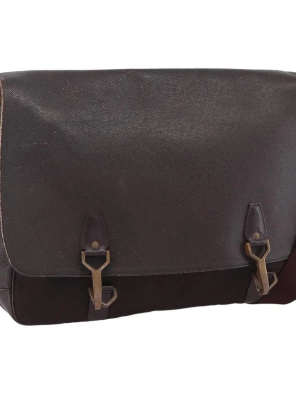 LOUIS VUITTON Taiga Delsous Shoulder Bag Acajou M30166 LV Auth ka2721